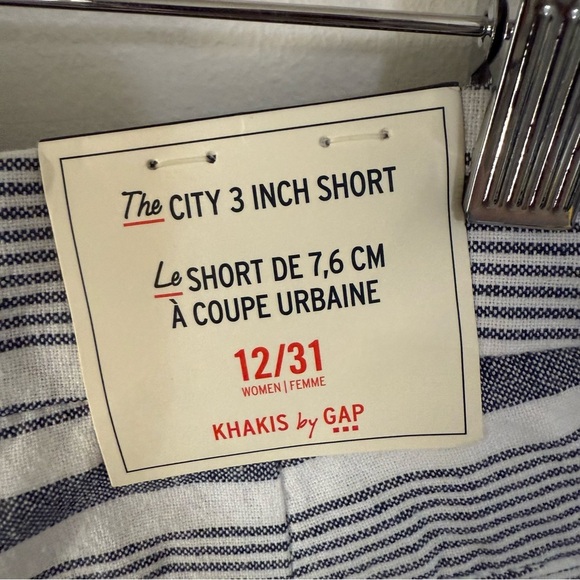 GAP Women's Striped Navy and White Shorts - Picture 4 of 4